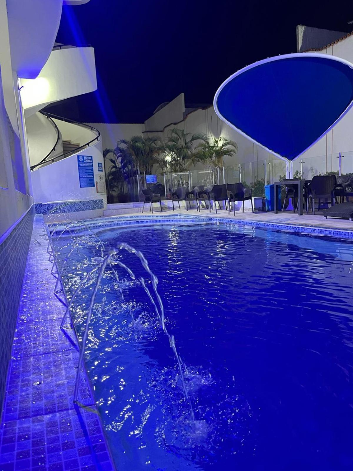 Hotel Zamba Girardot Bagian luar foto