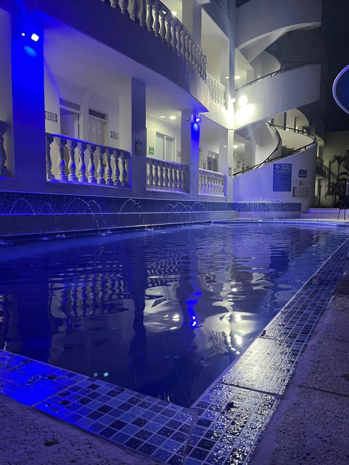 Hotel Zamba Girardot Bagian luar foto